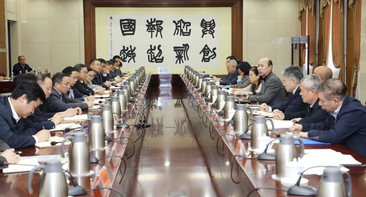 中國(guó)船舶集團(tuán)召開(kāi)“總部機(jī)關(guān)化”問(wèn)題專項(xiàng)整改工作推進(jìn)會(huì) 
